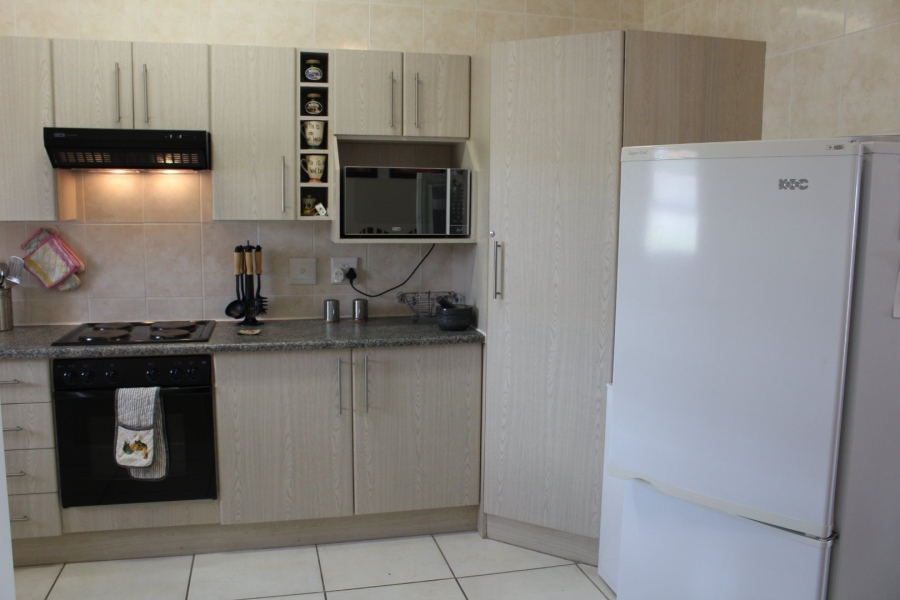 3 Bedroom Property for Sale in Dana Bay Western Cape